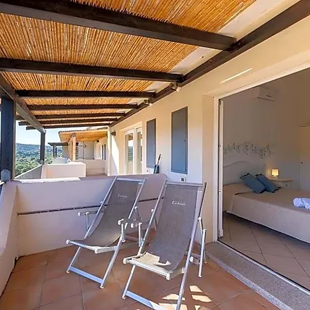 Isa-residence Ea Bianca 阿尔扎凯纳